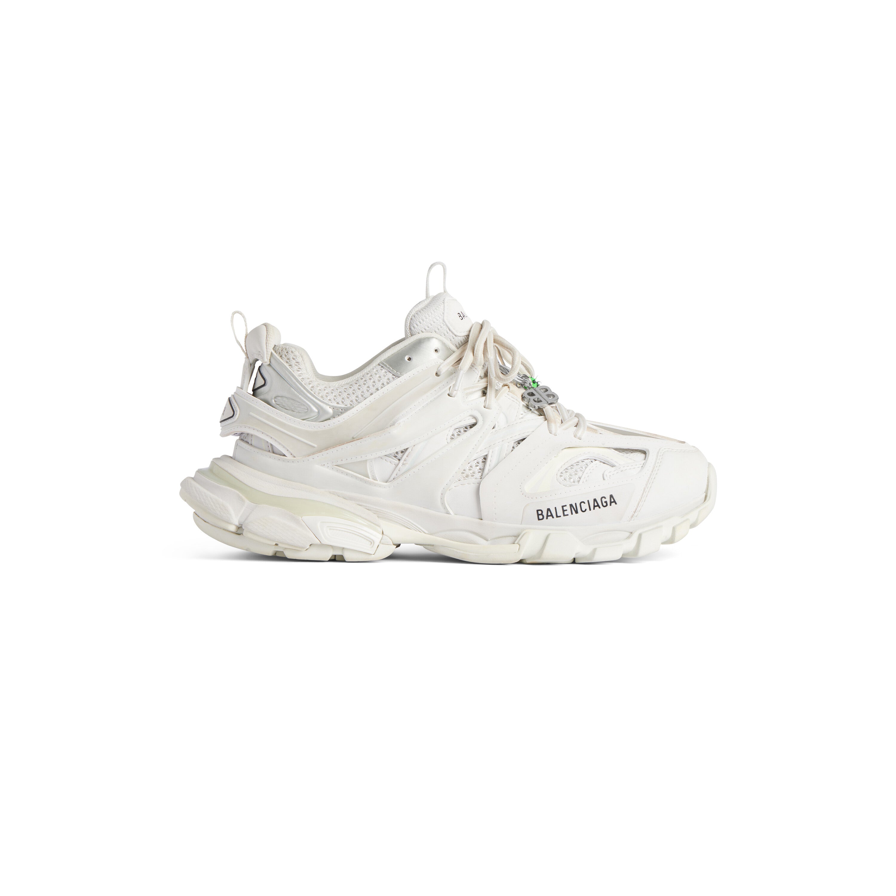 Sneakers Track