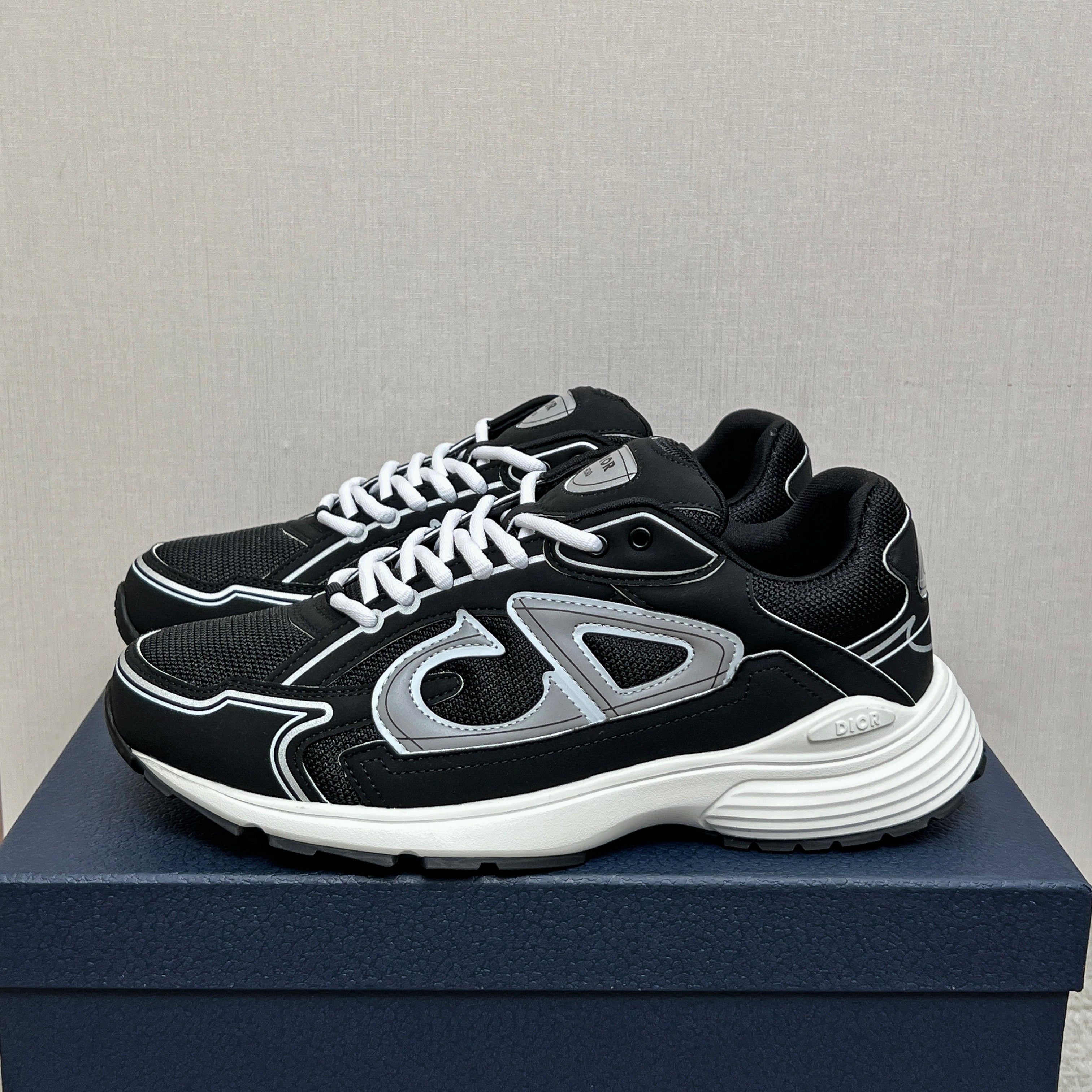 Sneakers B30