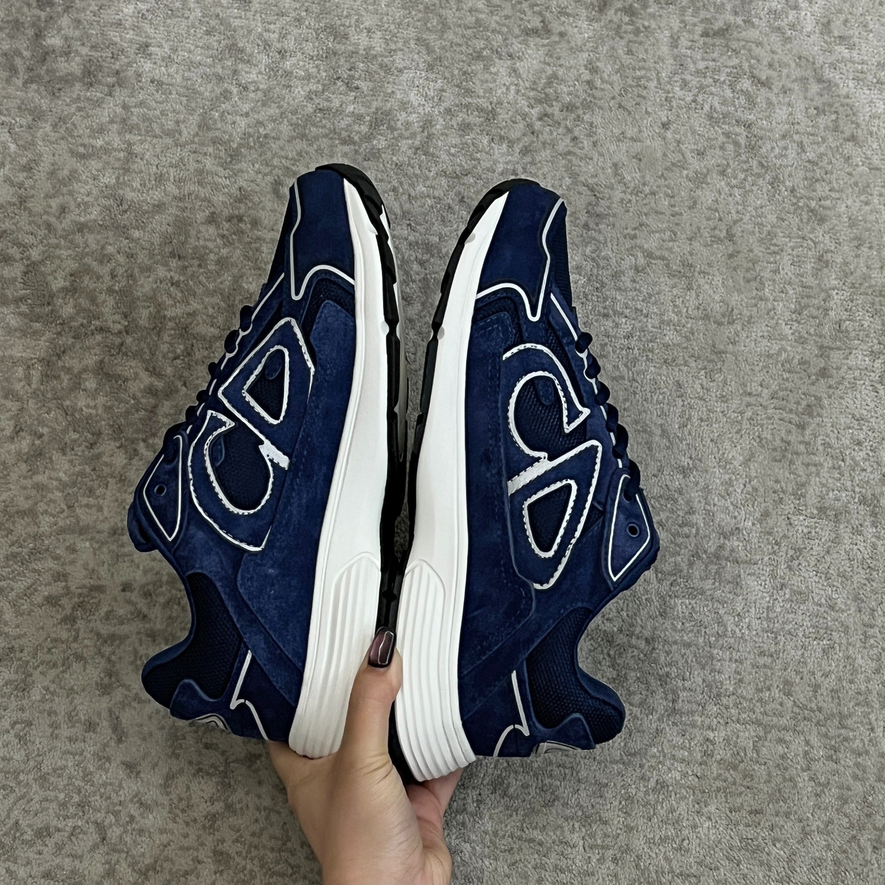 Sneakers B30